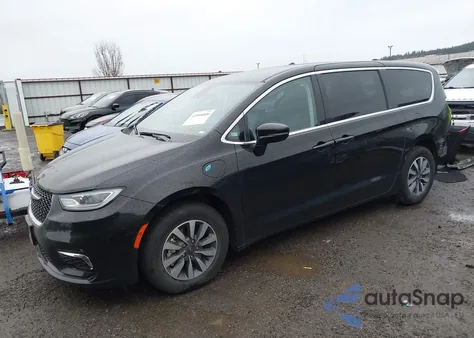 2024 Chrysler Pacifica Hybrid Select z USA, uszkodzony, nr VIN 2C4RC1S7XRR169508